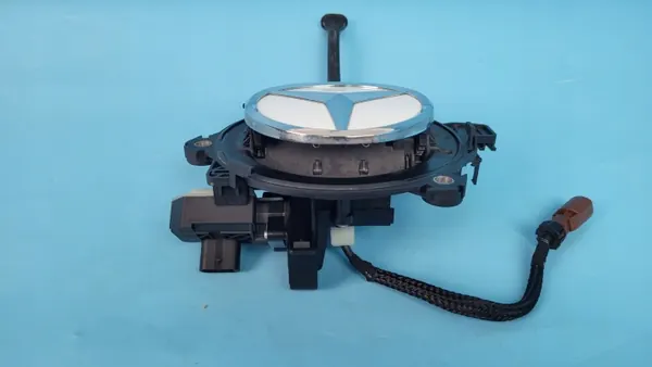 Poignée de coffre Mercedes EQA 250 OEM A0997503300 image 9