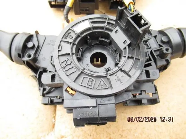 Turvatyynyjohto OEM 08022026 Toyota Yarisille image 6