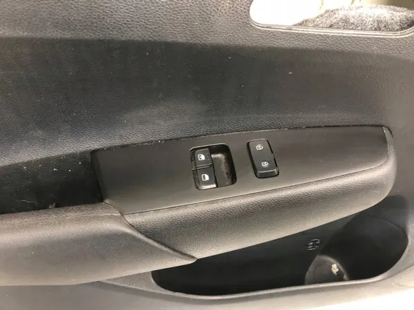 OEM 82351G6000BILI Fram Vänster Dörrhud Kia Picanto image 5