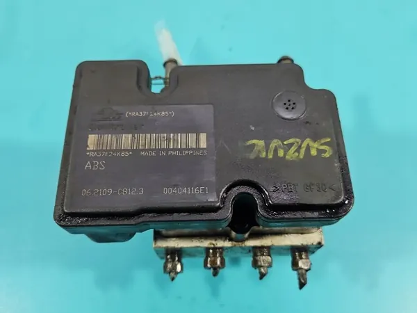 Pompe ABS OEM 062102-05644 pour Suzuki Swift MK6 image 9