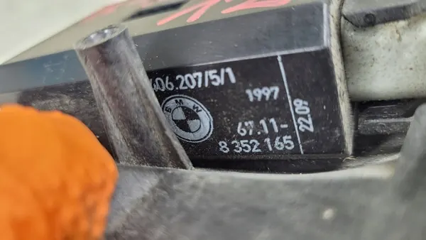 Vänster Framdörrslås BMW 5 TOURING (E39) OEM 8352165 image 5