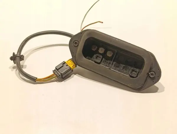 Sensor de fecho de porta OEM 51810712 para Fiat Doblo MPV image 3