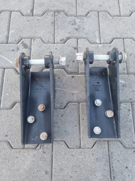 Schokdemperbeugel OEM JC4618085 Links/Rechts Ford image 2