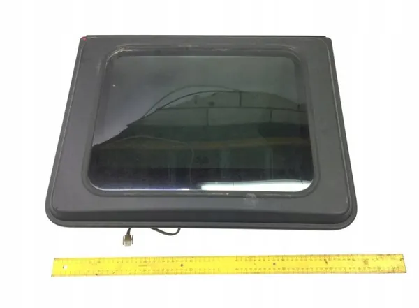 Trappe de toit Scania OEM 1475697 - État utilisé image 2