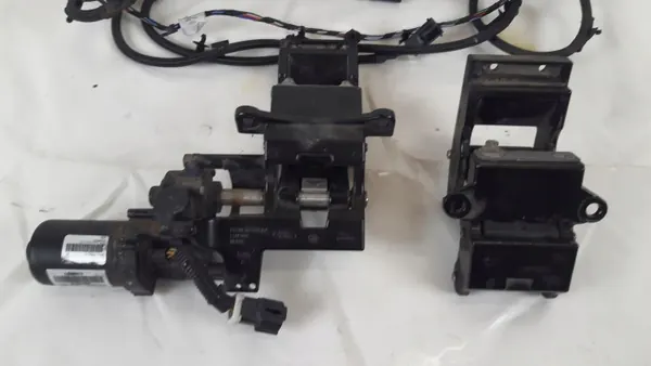 J8AM-140A01-BA Rechter Schwellermechanismus für Range Rover Velar image 6