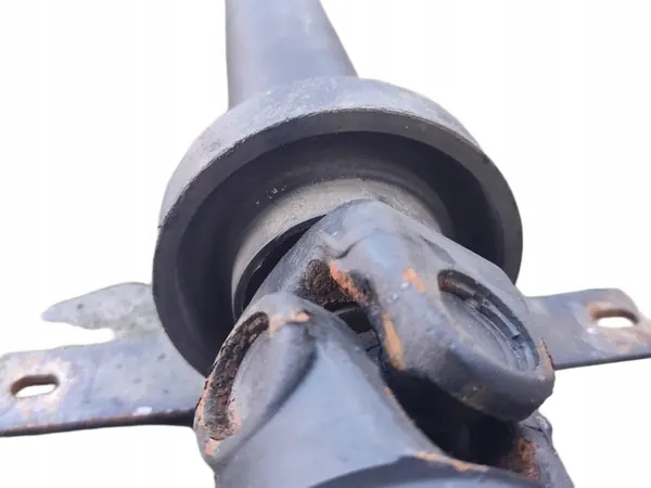 AUDI A8 D2 3.3 4.2 60 Drivaxel 4D0521101G image 5