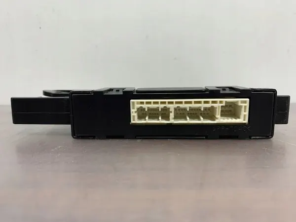 Toyota RAV4 XA50 2019 Computermodul OEM 8865042810 image 3