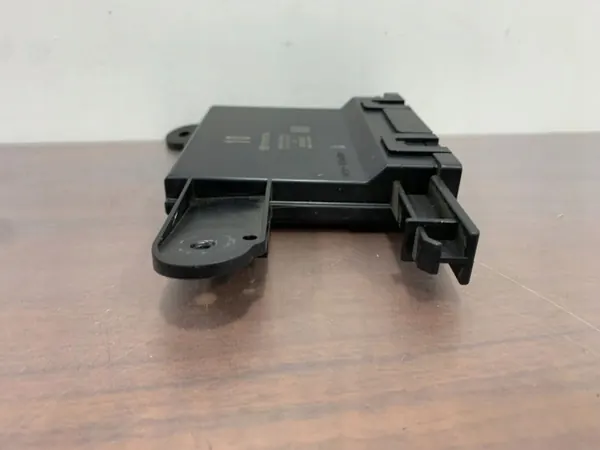 Toyota RAV4 XA50 2019 Computermodul OEM 8865042810 image 4