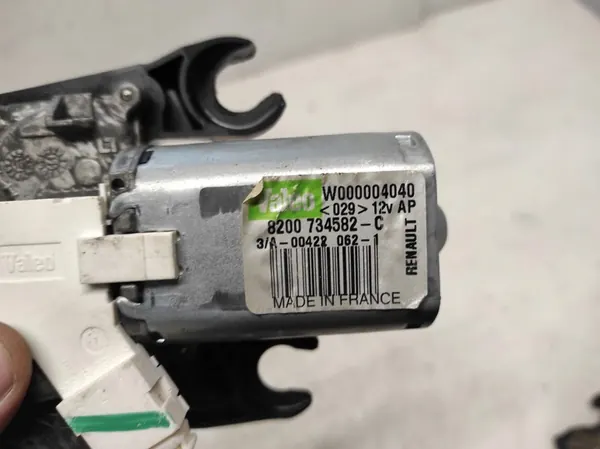 Heckwischermotor Dacia Sandero image 4