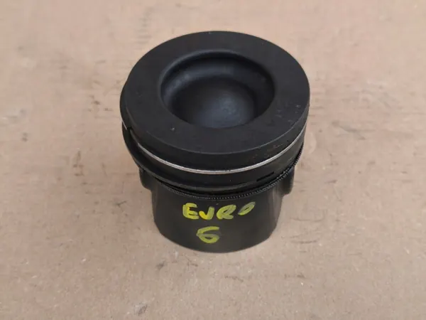 Piston OEM Ford Mondeo MK5 2.0 TDCI T7CN image 2