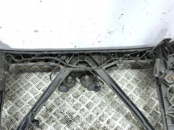 Audi Q7 etuakseli OEM AMD150048 - Käytetty image 3