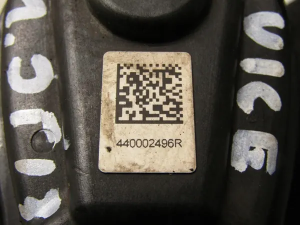 Jarrusatula taka-oikea OEM 440002496R Nissan Juke image 5
