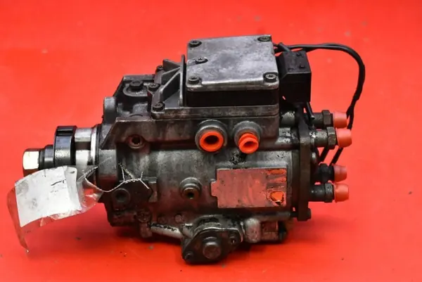 Bomba de inyección OEM 24413103 para Opel Zafira A 2.0 DTI image 3