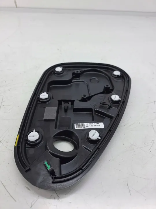 OEM 9Y0839004 Oven Kiinnitys Oikea Taka Porsche Cayenne image 2