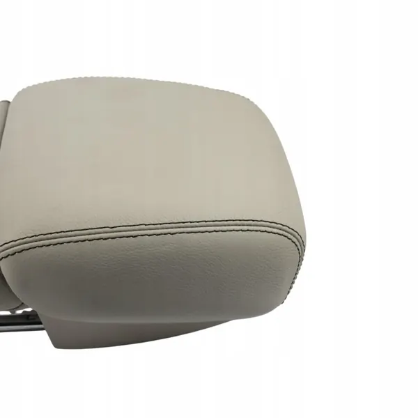 Mercedes R172 Nahkapäänoja OEM A1729700250 Greige image 6