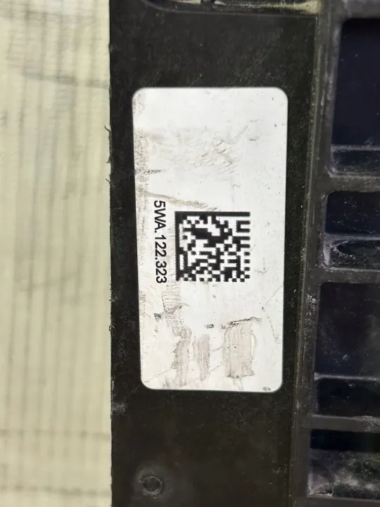 Persiana de ar Audi OEM 5WA122323 para A3 8Y image 3