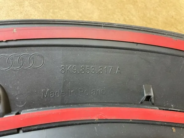 OEM 8K9853817A Linke Heckleiste für Audi A4 B8 Allroad image 9