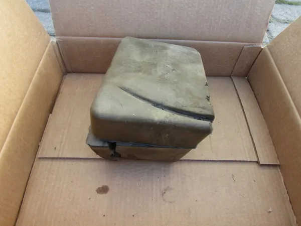 OEM 1248000035 Keskitulppapumpun kansi Mercedes image 2