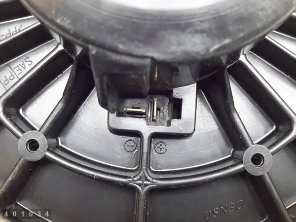 Ventilador calefactor Suzuki Aerio OEM 1940001480 image 4