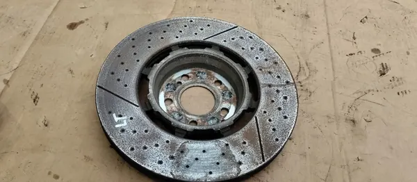 Achterremschijf Mercedes E-Class E63 AMG W213 A2134230000 image 6