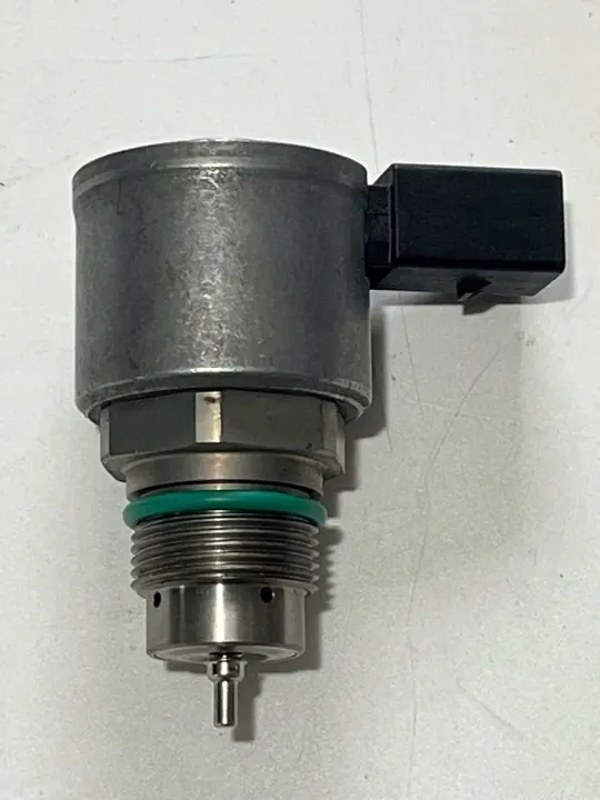 Válvula reguladora presión OEM 04L130764C para VW Audi image 3