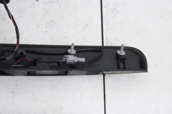 Nissan Qashqai J10 Heckklappenblende OEM TBS27702 image 8