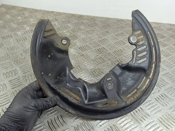 Toyota GT 86 takajarrukilpi OEM FOB49048 image 3