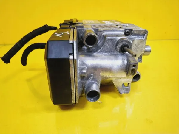 Webasto pysäköintilämmitys OEM DRC32337 Audi Q7 Diesel image 3