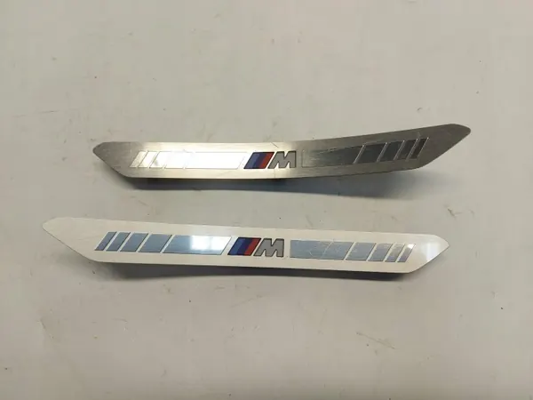 BMW X5 G05 3.0d 2019 Drempelstrip Achter OEM 8072217-JLK01 image 2