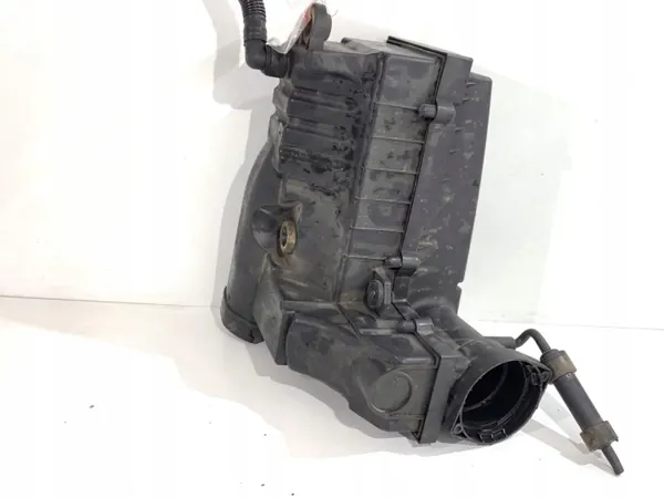 Luftfilterhus OEM 3C0129601 för VW Passat B7 image 4