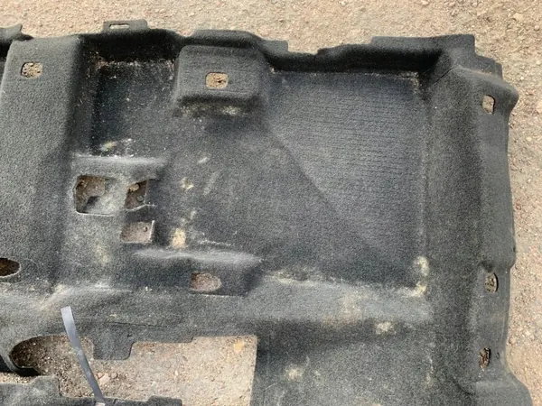Teppich Mitsubishi Outlander IV OEM 7270B-566XA Gebraucht image 4