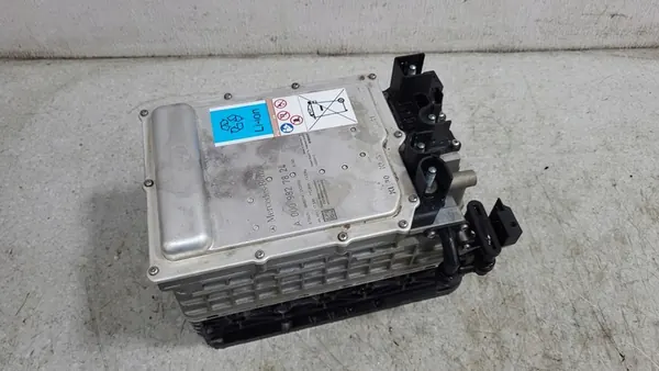 MERCEDES W223 W206 W254 W236 W214 HYBRIDE ACCU A0009827824 image 3