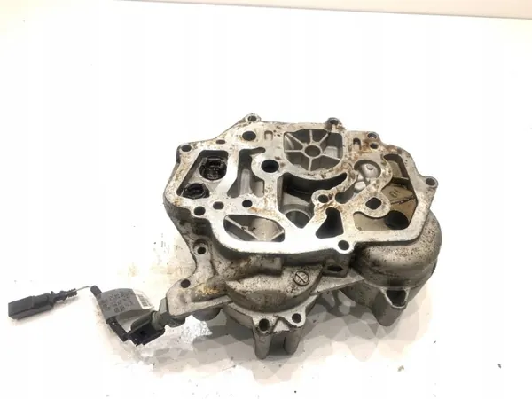 Oljefilterhållare OEM 059971379 för Audi A5 8T 3.0 image 3