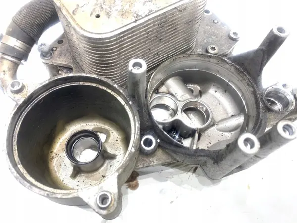 Oljefilterhållare OEM 059971379 för Audi A5 8T 3.0 image 4