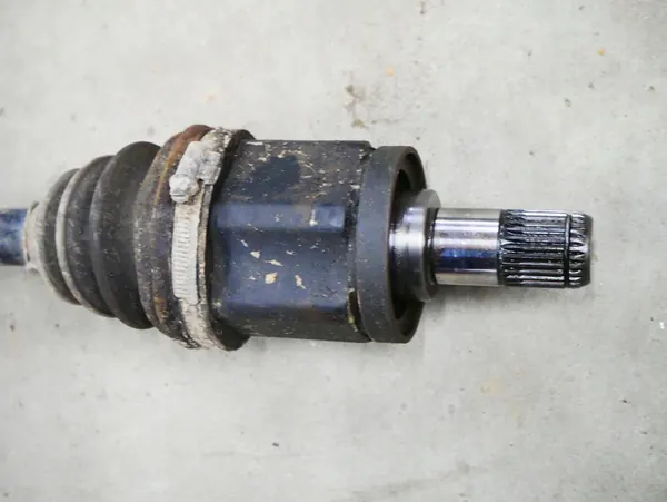 Fram vänster drivaxel BMW E83 7524045 image 2