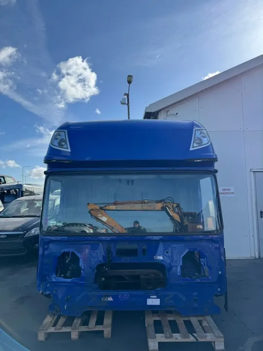 OEM AUST120017 Ohjaamon Runko DAF XF 106 2021 Käytetty image 2