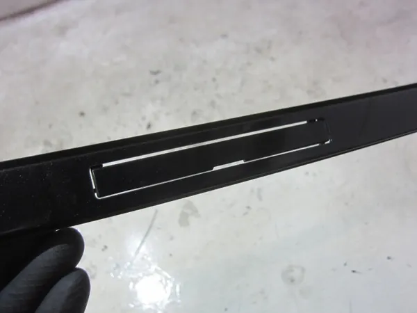 BMW 3 F30 Rechte Dachreling OEM 2239973 Black Sapphire image 4