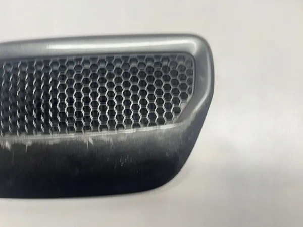 Ford Mustang VI Ventilationsgallret OEM JR3B16C929A 2018 image 3