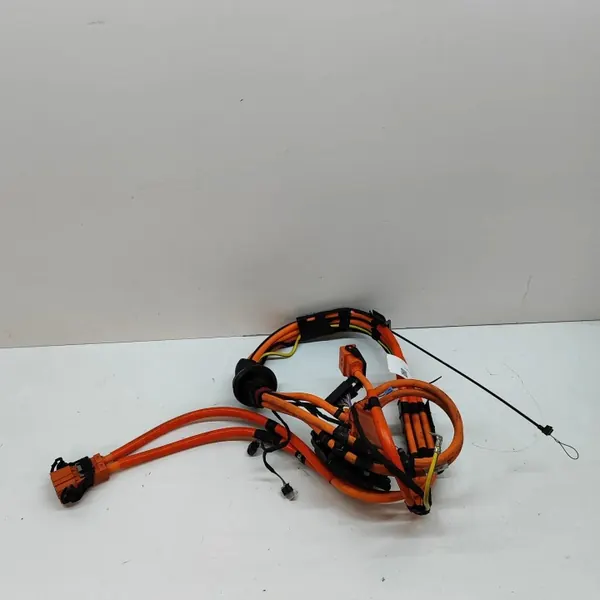 Cable de carga batería Mercedes-Benz EQC A2935406904 image 4