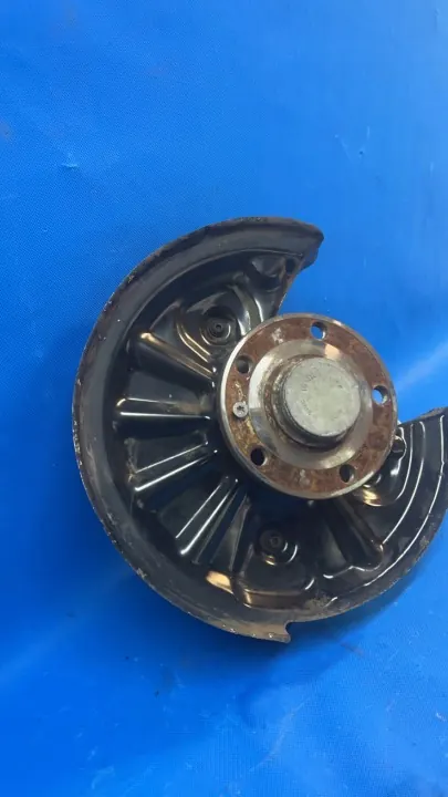 OEM 3Q0505434 F takaoikea kiertonivel VW Passat B8:lle image 3