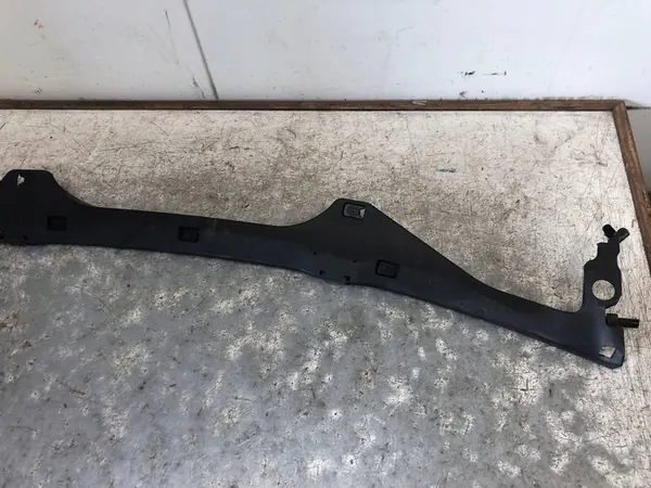 MERCEDES C-KLASA W205 COUPE FÖNSTERLIST A2058690007 image 3