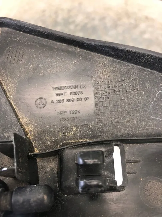 MERCEDES C-KLASA W205 COUPE FÖNSTERLIST A2058690007 image 7