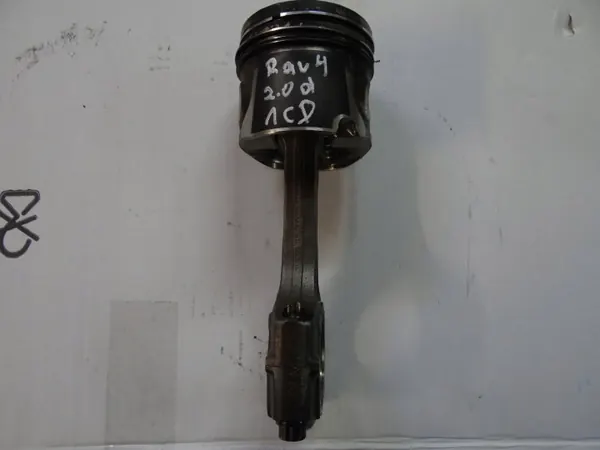 Toyota OE Kolben für 1CD-FTV Motor - Gebraucht image 2