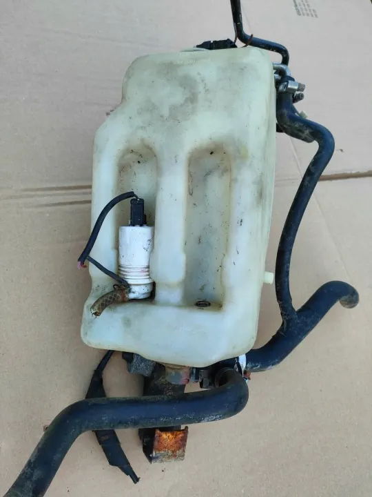 Verwarmde ruitenwisservloeistofreservoir OEM ZBIORNICZEK PŁYNU SPRYSKIWACZY PODGRZEWANY MERCEDES W124 image 5