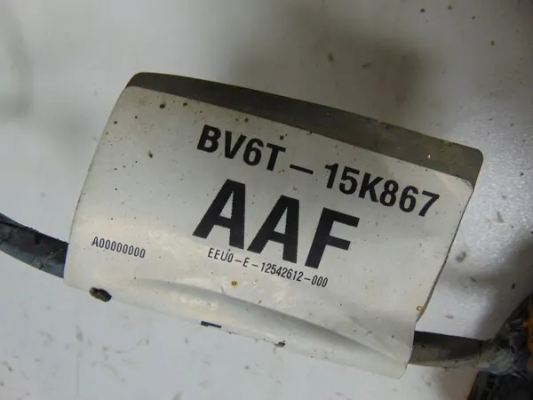 Ford OEM BV6T-15K867-AAF etupään parkkisensorisarja image 6