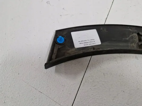 Fiat 500X Aile Arrière Droite OEM 735572240 image 9