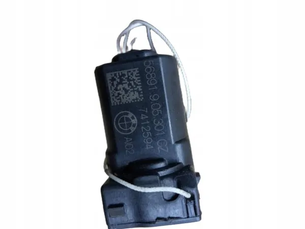 BMW F48 Tankklepslot OEM 7412594 - Gebruikt image 3