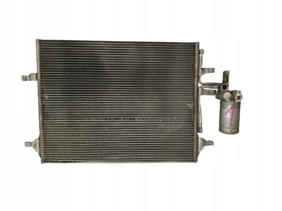 Condenseur AC OEM 31332027 pour Volvo V60 2.4D image 2