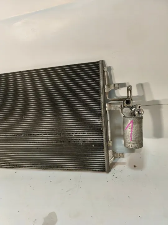 Condenseur AC OEM 31332027 pour Volvo V60 2.4D image 4