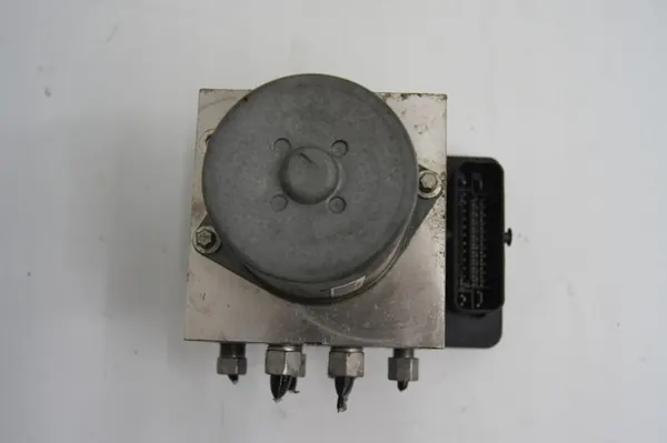 ABS-rempomp Jeep Grand Cherokee Dodge Durango 2018 OEM image 3